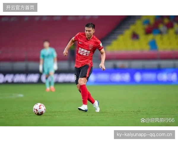 成都蓉城：从“梦之队”到“季军王”——中超冠军梦的坚守与突破
